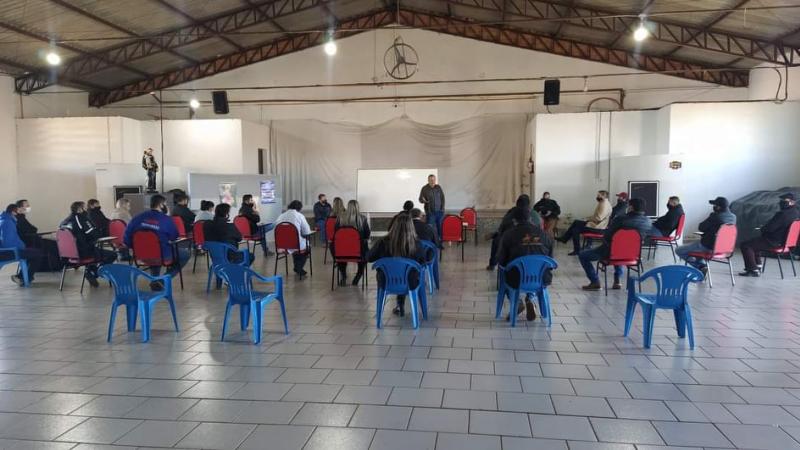 REUNIÃO COM REPRESENTANTES DA SOCIEDADE